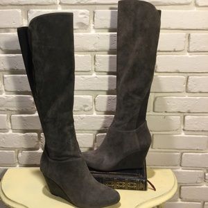 Jessica Simpson Gray Suede Wedge Boots 8.5